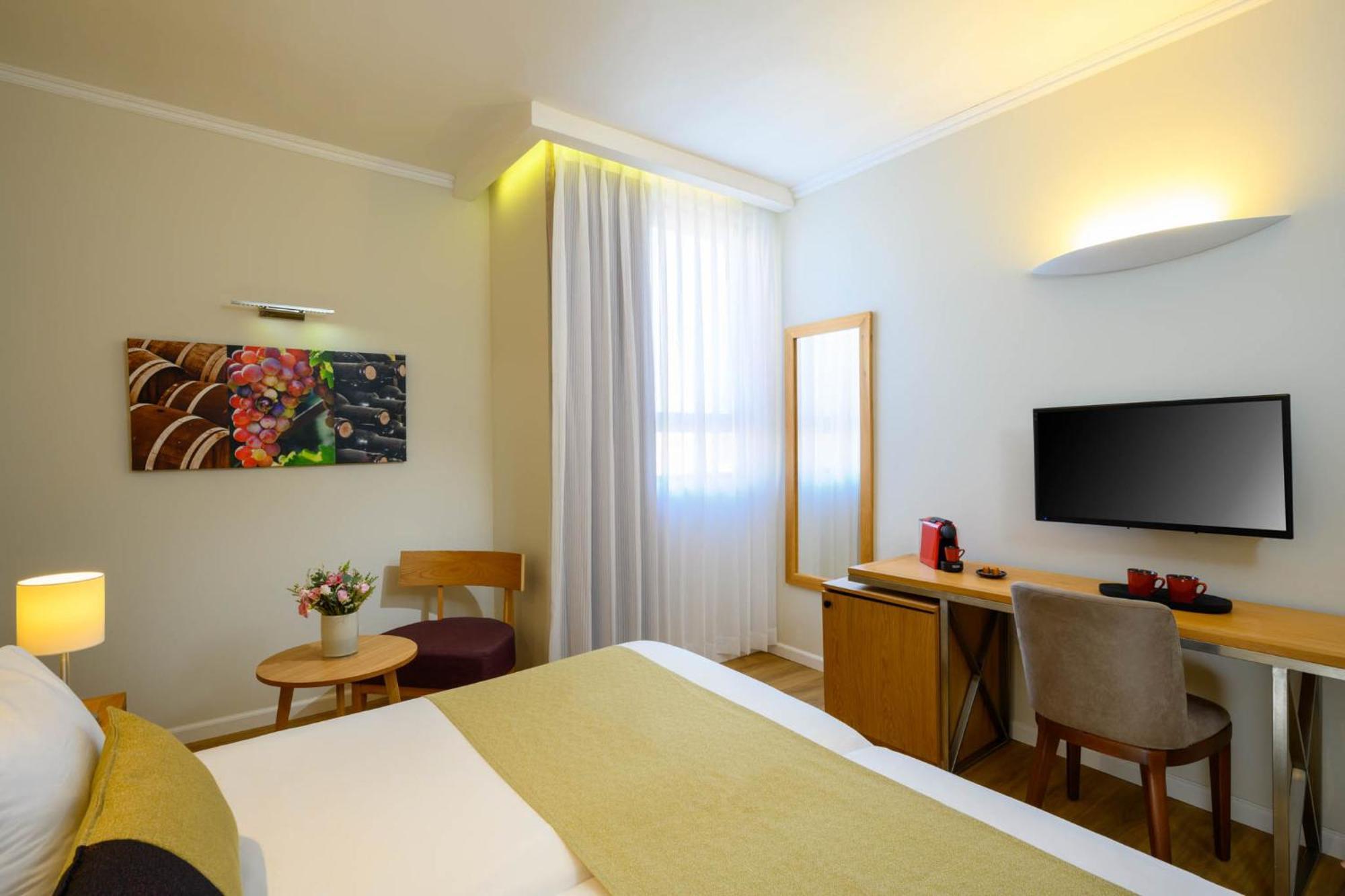 Prima Park Hotel Jerusalem Exterior photo